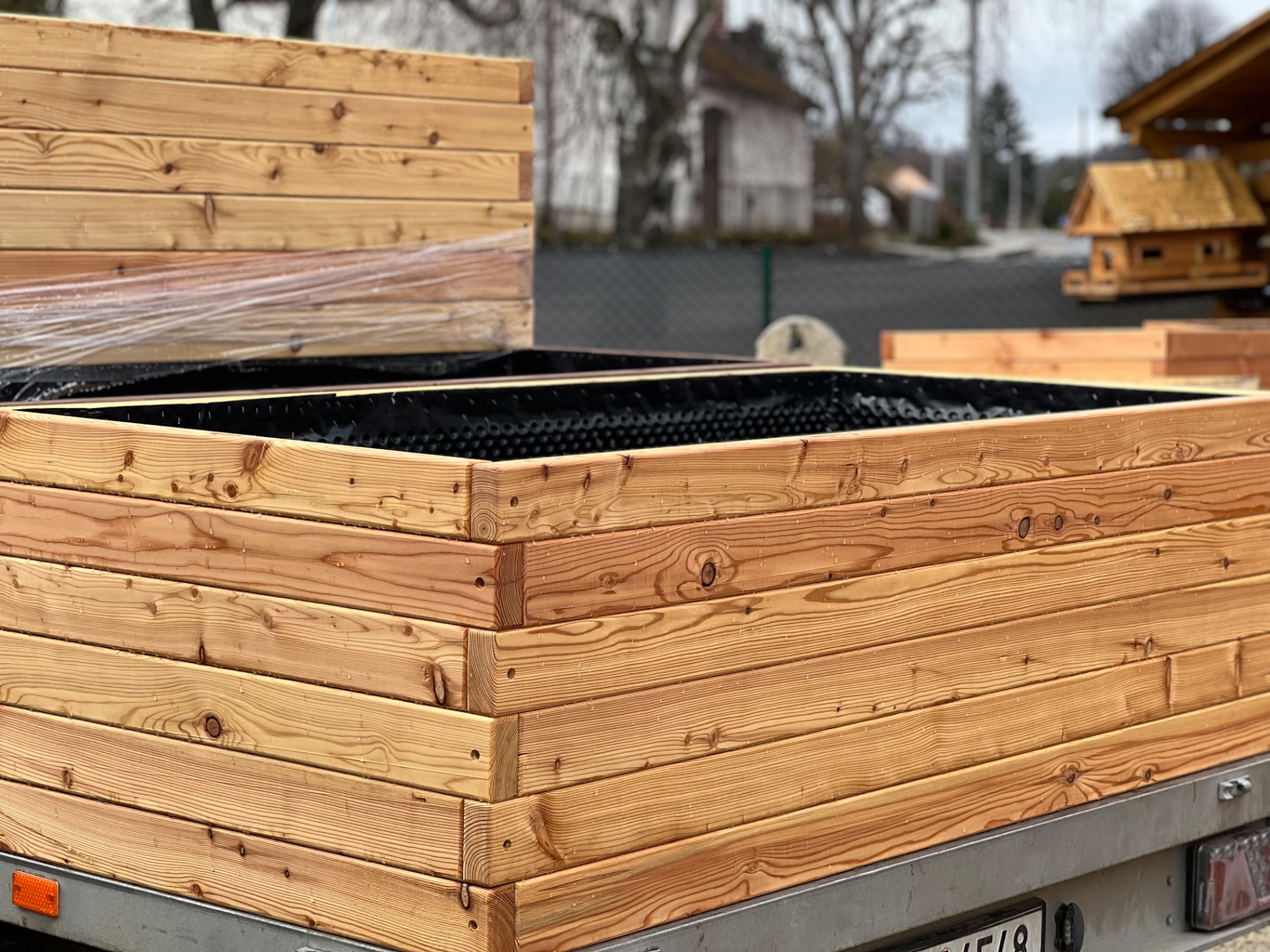 Odstín bezbarvý -Modřin 